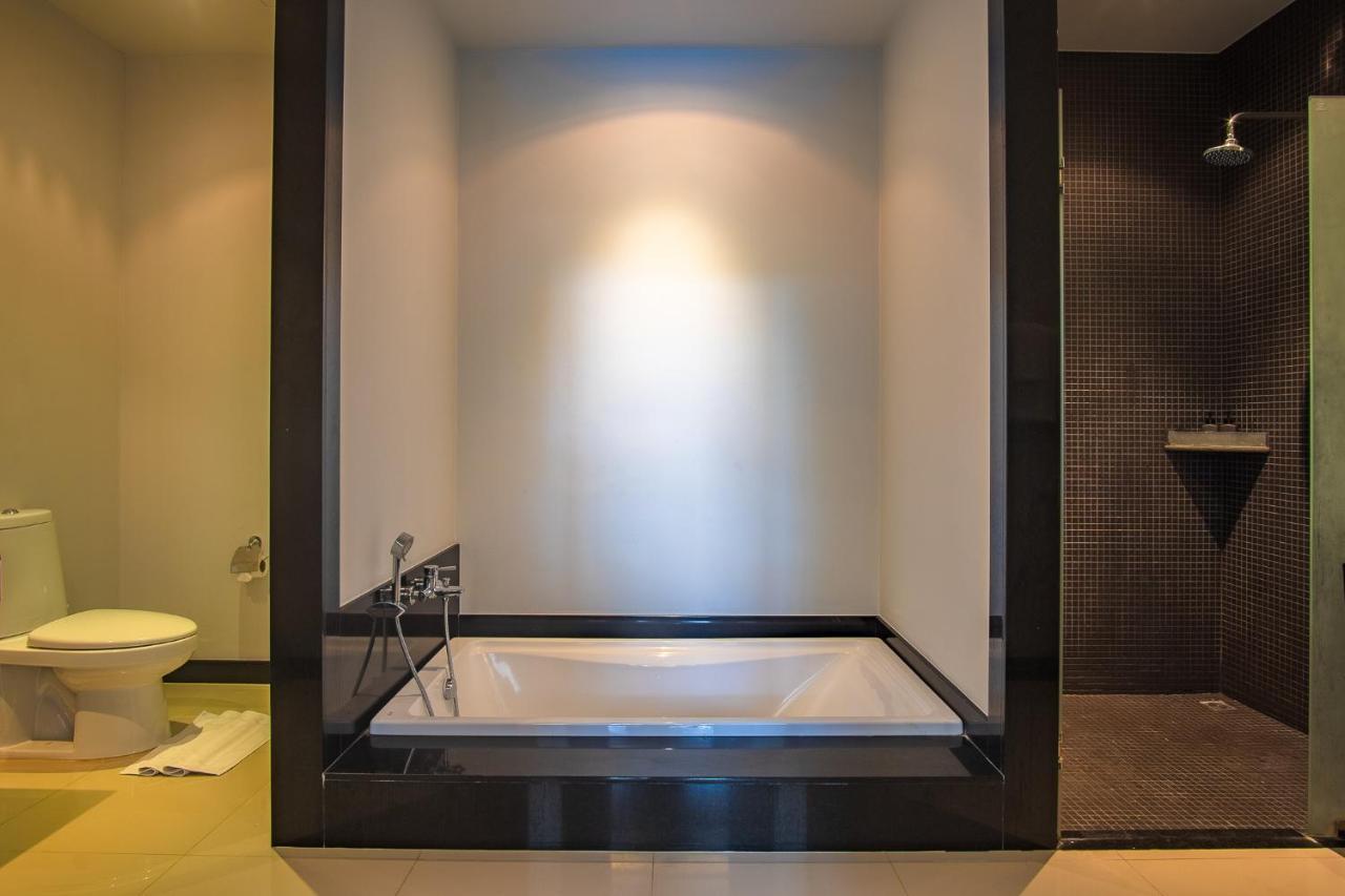 Two Bedroom Onyx Villa Nai Harn エクステリア 写真